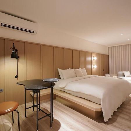 Hope Hotel טאינאן מראה חיצוני תמונה