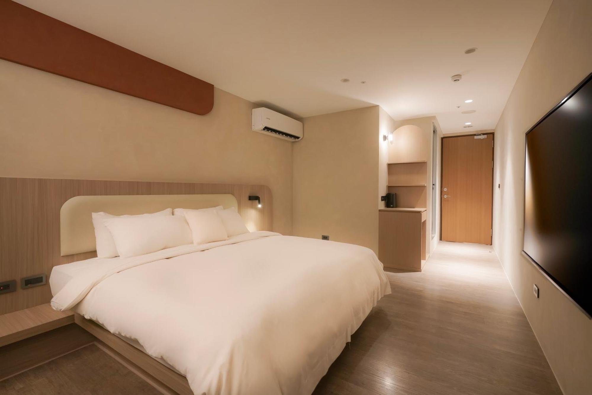 Hope Hotel טאינאן מראה חיצוני תמונה